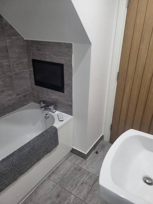 Modern Apartment ノッティンガム エクステリア 写真